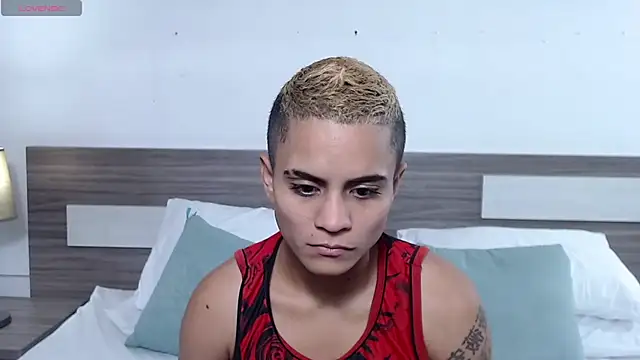 Liiamthompson online show from March 2026 09:34:02 AM