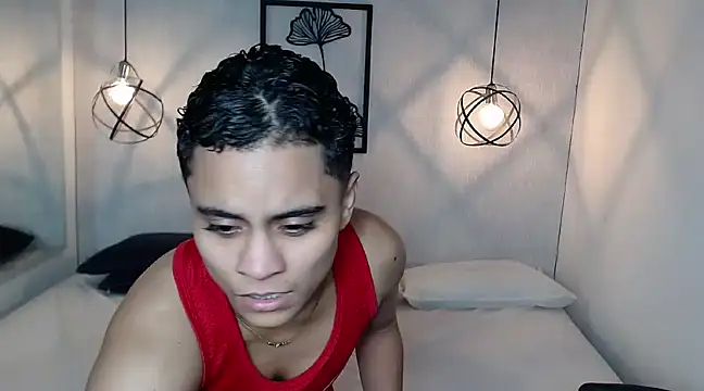 Liiamthompson online show from March 2025 11:41:01 AM