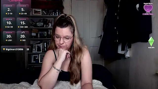 Demi WelshX online show from December 2025 09:43:01 AM