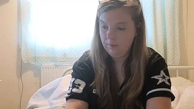 Demi WelshX online show from October 2025 08:37:02 AM