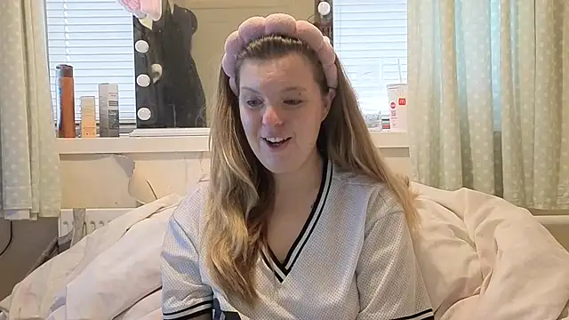 Demi WelshX online show from November 2025 09:54:02 AM