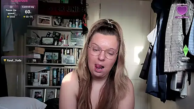 Demi WelshX online show from December 2025 09:30:02 AM