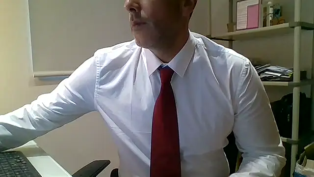 66MA69 online show from April 2026 06:12:01 PM