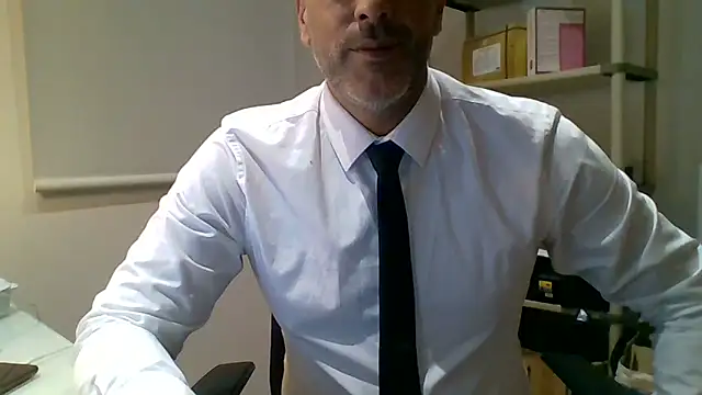 66MA69 online show from October 2025 06:36:02 AM