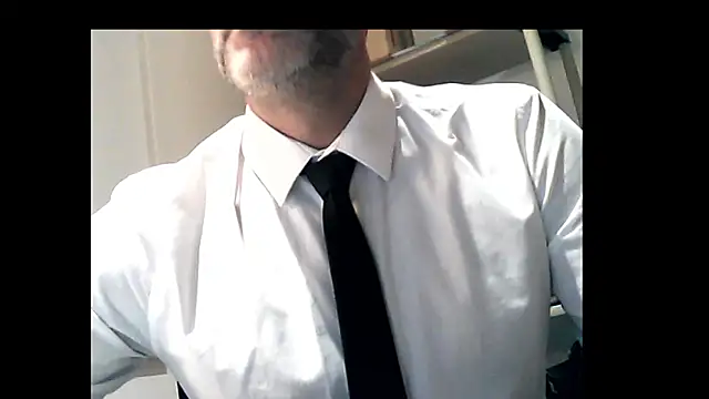 66MA69 online show from April 2026 05:00:02 AM