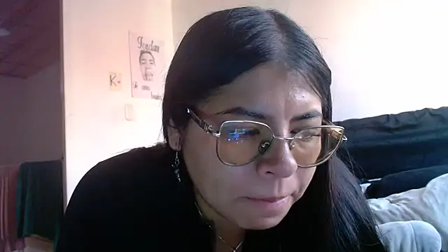 Snapshot of viccky_vick chatting on June 2026 09:09:02 PM viccky vick online show from June 2026 09:09:02 PM