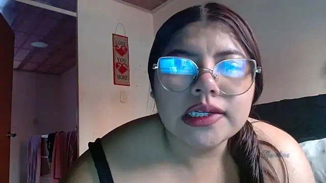 viccky vick online show from March 2026 10:13:02 PM