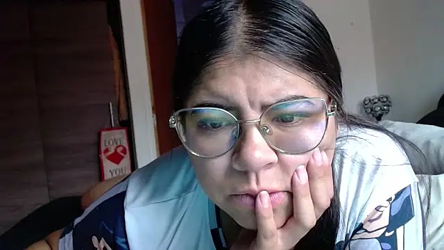 viccky vick online show from January 2026 04:33:01 PM