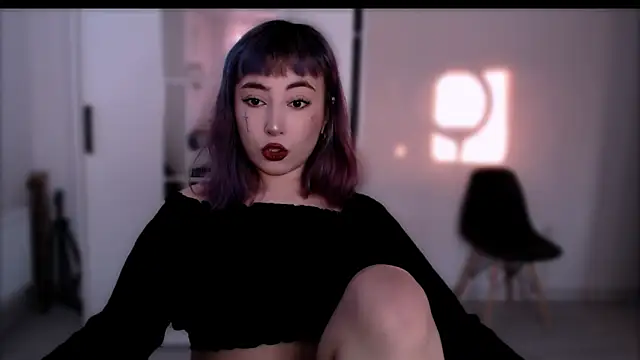 Snapshot of purplewitch chatting on December 2025 10:40:01 AM purplewitch online show from December 2025 10:40:01 AM