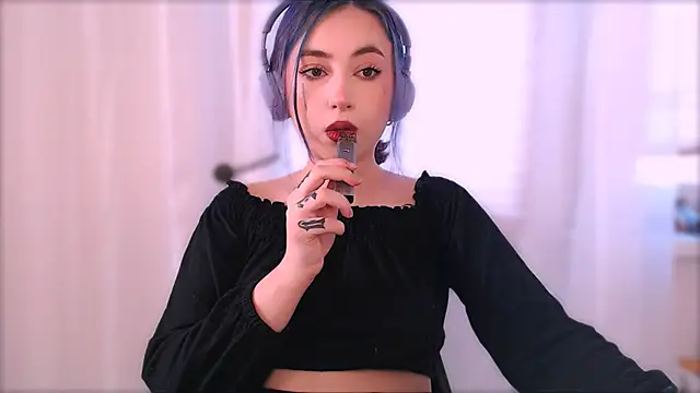 purplewitch online show from October 2025 11:12:01 AM