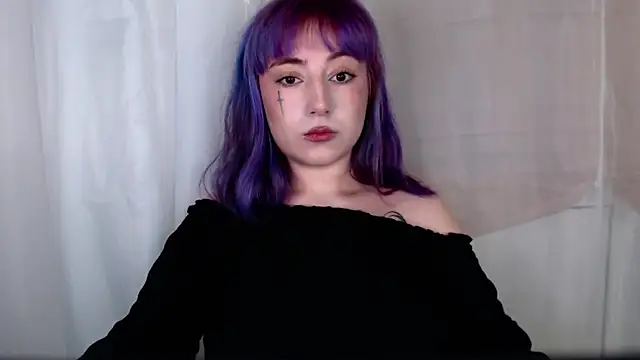 Snapshot of purplewitch chatting on February 2026 10:05:01 PM purplewitch online show from February 2026 10:05:01 PM