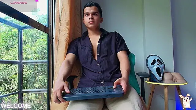 Dwayne Brown online show from October 2025 02:17:02 PM