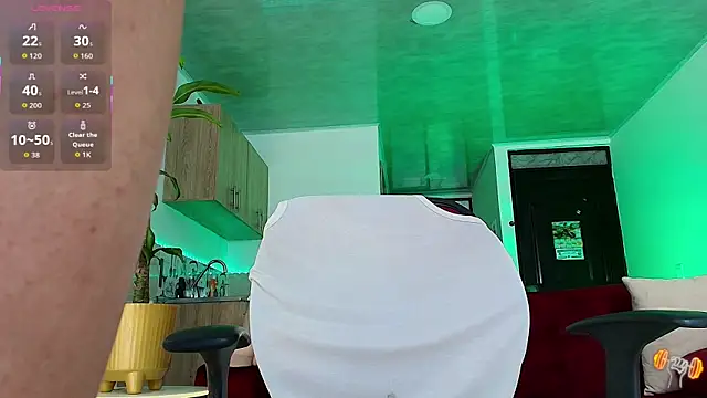 Snapshot of Dwayne_Brown chatting on April 2026 02:10:02 PM Dwayne Brown online show from April 2026 02:10:02 PM