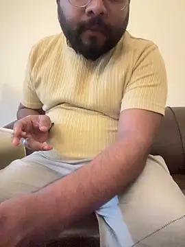 SoloChill online show from April 2026 12:50:01 AM