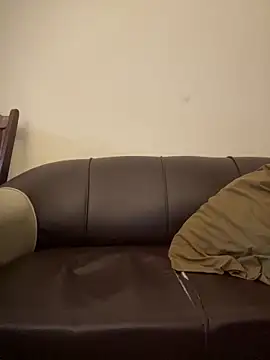 SoloChill online show from April 2026 01:40:01 AM