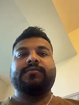 SoloChill online show from March 2026 01:00:02 AM