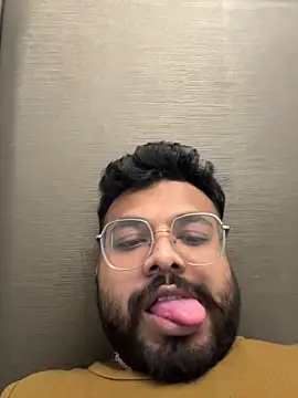SoloChill online show from May 2026 09:31:02 AM