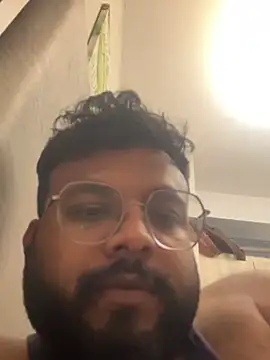 Snapshot of SoloChill chatting on July 2026 10:48:02 AM SoloChill online show from July 2026 10:48:02 AM