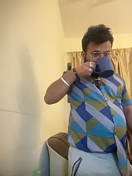 SoloChill online show from April 2026 10:36:02 PM