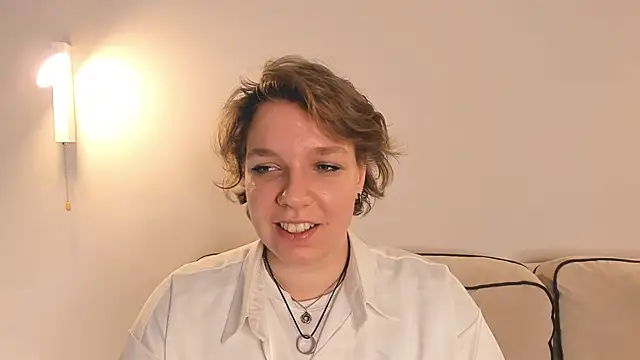 EdaGambee online show from February 2025 02:26:02 PM