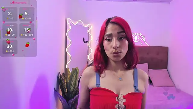 Snapshot of palmerfox_tay chatting on November 2025 03:21:02 AM palmerfox tay online show from November 2025 03:21:02 AM