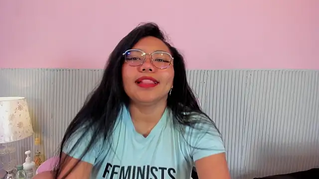 yeikafoxy online show from October 2025 10:58:02 AM