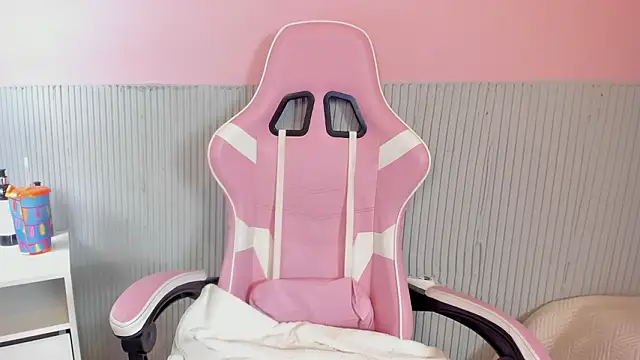 yeikafoxy online show from March 2026 11:28:02 AM