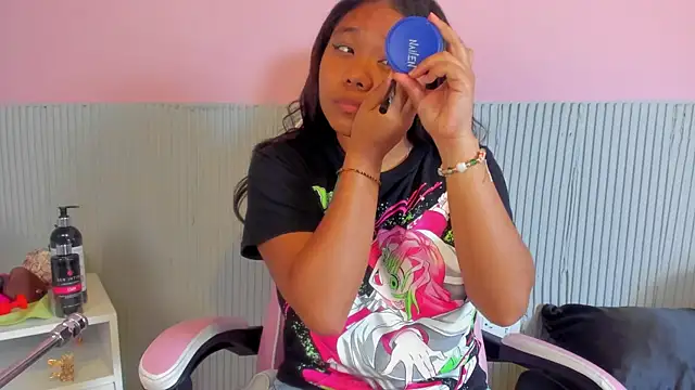 yeikafoxy online show from March 2026 11:34:02 AM