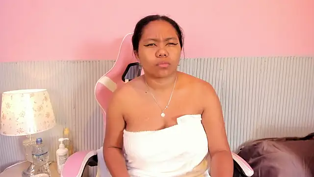 yeikafoxy online show from November 2025 10:20:02 AM