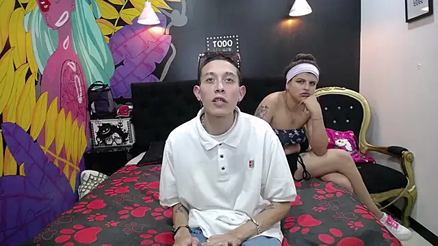 SimonAndJocelyn online show from February 2025 07:44:01 PM