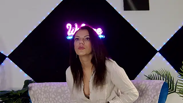 Snapshot of LissaAnn chatting on February 2026 05:02:01 AM LissaAnn online show from February 2026 05:02:01 AM