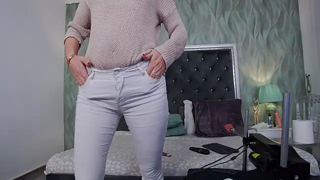 Snapshot of LissaAnn chatting on March 2026 04:01:01 AM LissaAnn online show from March 2026 04:01:01 AM