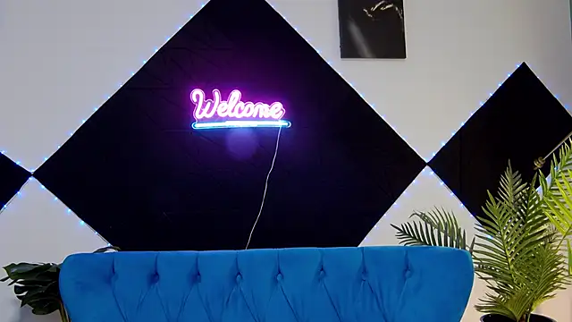 Snapshot of LissaAnn chatting on February 2026 03:57:02 AM LissaAnn online show from February 2026 03:57:02 AM