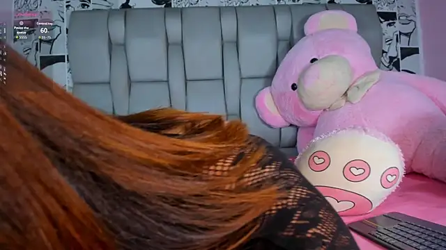 LucyRosse online show from December 2025 11:31:01 AM