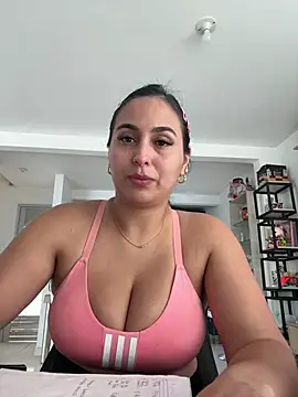 Snapshot of dulcehot_1502 chatting on March 2025 03:29:01 PM dulcehot 1502 online show from March 2025 03:29:01 PM