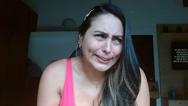 Snapshot of dulcehot_1502 chatting on October 2025 03:11:01 PM dulcehot 1502 online show from October 2025 03:11:01 PM