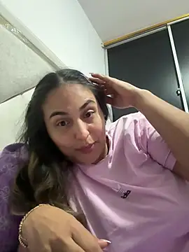 Snapshot of dulcehot_1502 chatting on February 2025 11:56:02 PM dulcehot 1502 online show from February 2025 11:56:02 PM