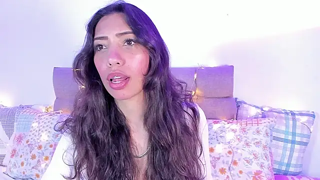 Miss veronicaa2 online show from February 2025 01:00:01 PM