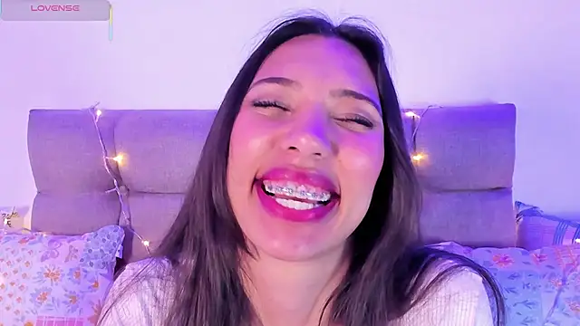 Miss veronicaa2 online show from February 2025 03:41:02 PM