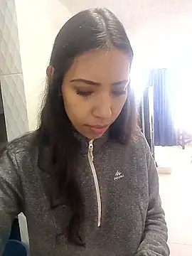 Snapshot of Miss_veronicaa2 chatting on January 2026 12:31:01 PM Miss veronicaa2 online show from January 2026 12:31:01 PM