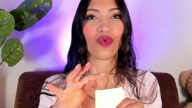 Snapshot of Miss_veronicaa2 chatting on March 2026 01:35:02 PM Miss veronicaa2 online show from March 2026 01:35:02 PM