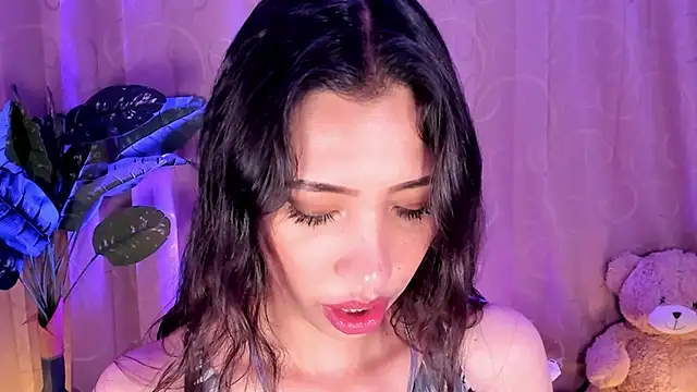 Miss veronicaa2 online show from May 2026 01:31:02 PM