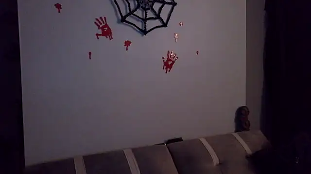 Snapshot of cruz815 chatting on October 2025 04:02:02 AM cruz815 online show from October 2025 04:02:02 AM