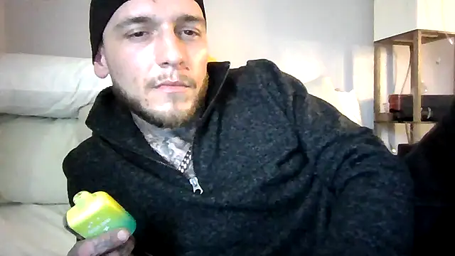 cruz815 online show from March 2026 05:03:02 PM