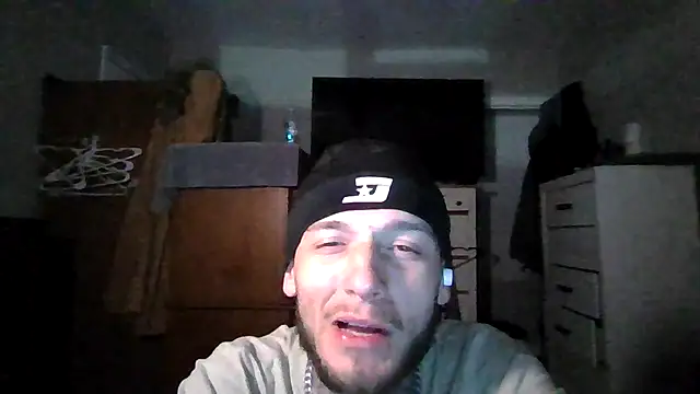 cruz815 online show from April 2026 07:26:02 AM