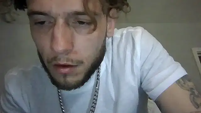 cruz815 online show from April 2026 05:26:01 PM