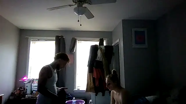 cruz815 online show from March 2026 04:18:02 PM