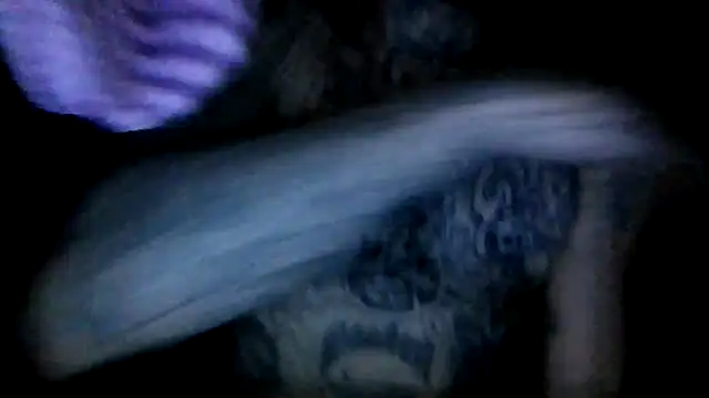 cruz815 online show from March 2026 09:06:01 PM