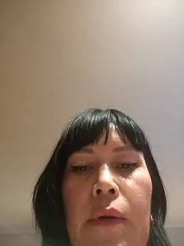 Snapshot of KellyPerlaxxx chatting on November 2025 11:41:01 PM KellyPerlaxxx online show from November 2025 11:41:01 PM