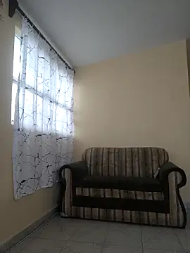 Snapshot of KellyPerlaxxx chatting on November 2025 03:38:02 PM KellyPerlaxxx online show from November 2025 03:38:02 PM